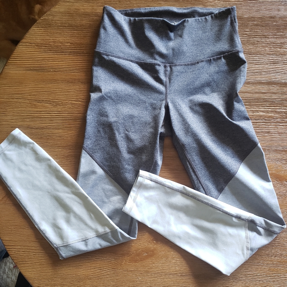 Grey tri-toned Old Navy leggings